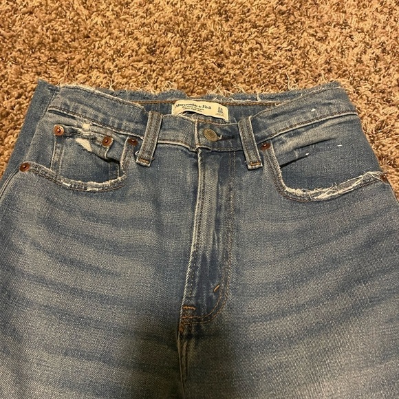 Abercrombie and Fitch Ultra High Rise Ankle Straight SZ 24S - Picture 4 of 7